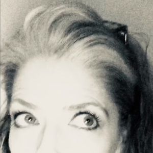 Meet your Posher, Lee